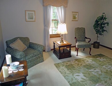 52155 Fieldstone Ln, Granger, IN 46530 - photo 2