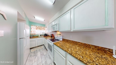 1664 Beach Blvd unit 151, Biloxi, MS 39531 - photo 4