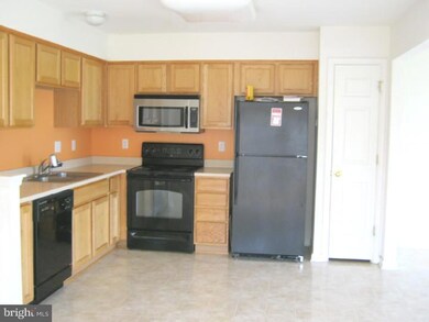 5 Dare Ln, Pottstown, PA 19465 - photo 3