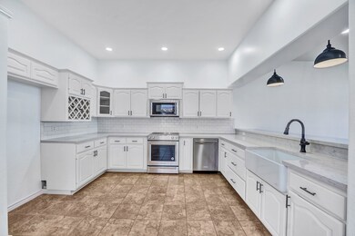 479 Summit Cir, Fredericksburg, TX 78624 - photo 5