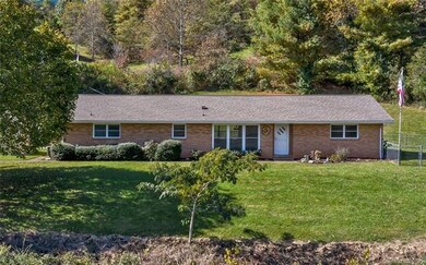 368 Turkey Creek Rd, Leicester, NC 28748 - photo 2