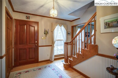 395 Laurel Chase Dr, Blowing Rock, NC 28605 - photo 5