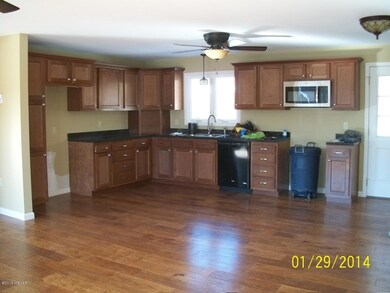 Kitchen 100_0562