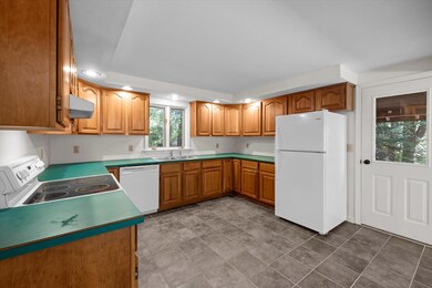 262 Route 153, Middleton, NH 03887 - photo 5