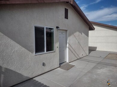 519 El Centro Ave, El Centro, CA 92243 - photo 6