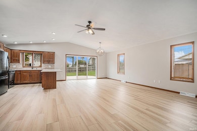 22966 Bainbridge Dr, Elkhart, IN 46514 - photo 5