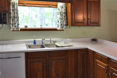 Double sink with dishwasher & ample...
