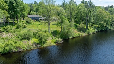 72 Vine St, South Berwick, ME 03908 - photo 4
