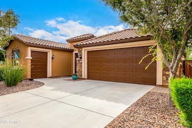 7865 W Silver Spring Way, Florence, AZ 85132 - photo 5