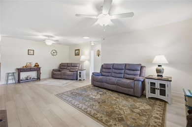 8841 SW 91st St unit D, Ocala, FL 34481 - photo 4