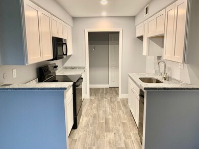 14 Beals Cove Rd unit B, Hingham, MA 02043 - photo 6