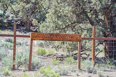 5200 SE Sunny Sage Way, Redmond, OR 97756 - photo 7