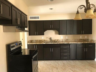 2212 N 49th Ave, Phoenix, AZ 85035 - photo 2