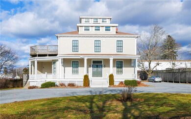 16 Dudley Ave unit 3, Newport, RI 02840 - photo 2