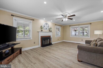 12515 Millstream Dr, Bowie, MD 20715 - photo 7