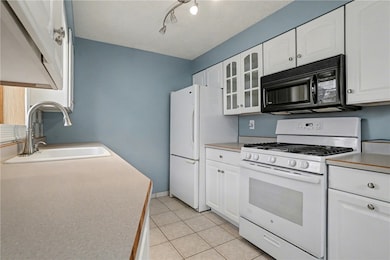 444 Violet Dr, New Kensington, PA 15068 - photo 7