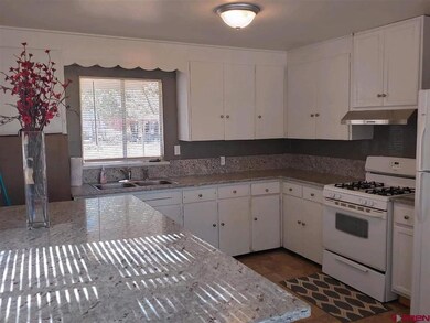 435 S Elm St, Cortez, CO 81321 - photo 4