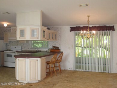906 Hemlock St, Sebastian, FL 32976 - photo 4