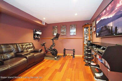 34 E Reading Ave, Staten Island, NY 10308 - photo 5