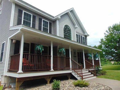 106 Hampstead Rd, Derry, NH 03038 - photo 2