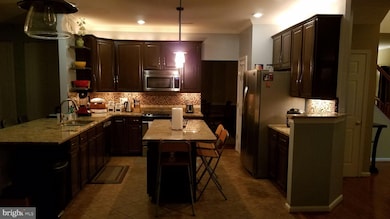 6421 Colonial Village Loop, Manassas, VA 20112 - photo 3