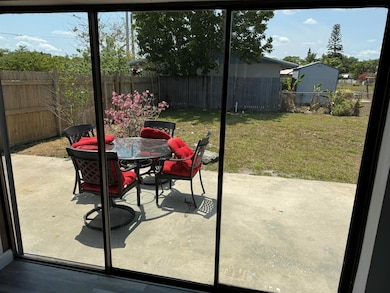 201 NE Solida Cir, Port Saint Lucie, FL 34983 - photo 6