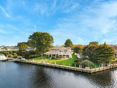 43 Duck Ln, West Islip, NY 11795 - photo 3