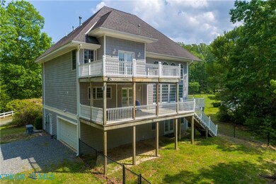 319 Parrotts Cove Rd, Water View, VA 23180 - photo 3