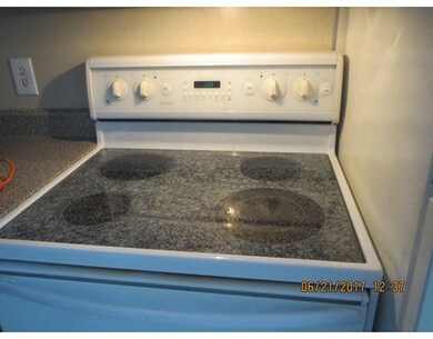 541 Revere St unit 2B, Revere, MA 02151 - photo 7