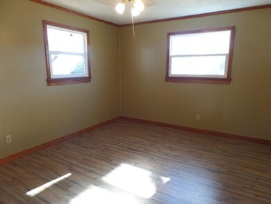 9266 Spring Creek Rd, Cookeville, TN 38506 - photo 7