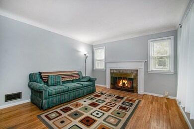 Living Room2