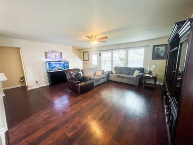 16744 Northern Flicker Trail, Conroe, TX 77385 - photo 2