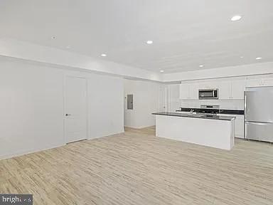 980 N Marshall St unit 2, Philadelphia, PA 19123 - photo 4