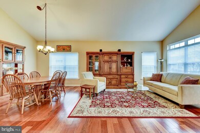 112 Tunicflower Ln, Princeton Junction, NJ 08550 - photo 5