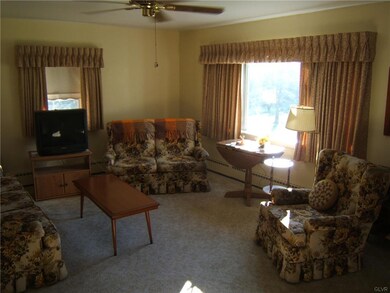 6300 Blue Church Rd, Coopersburg, PA 18036 - photo 7