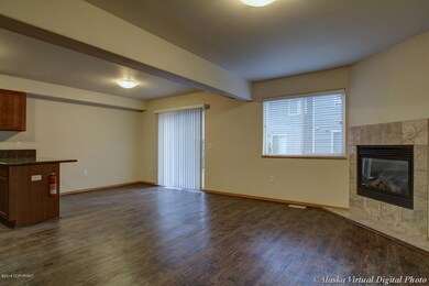 1605 Kinzi Cir unit 4, Wasilla, AK 99654 - photo 7