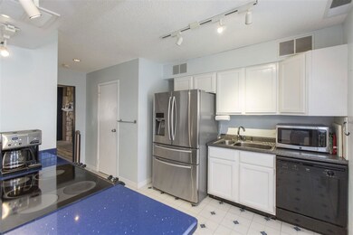 4162 Aspen Ct, Waterloo, IA 50701 - photo 5