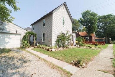 212 W 2nd St, Auburn, IN 46706 - photo 4