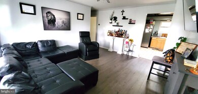 6217 Tuckerman St, Riverdale, MD 20737 - photo 5