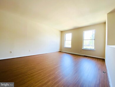 2407 Vineyard Ln, Crofton, MD 21114 - photo 4