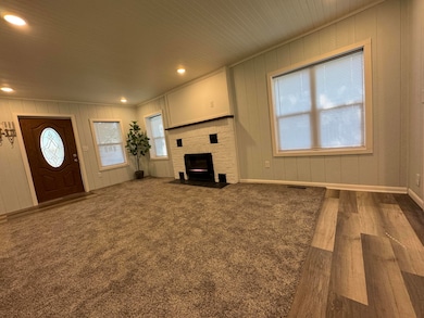 8492 N Walker Rd, New Carlisle, IN 46552 - photo 7