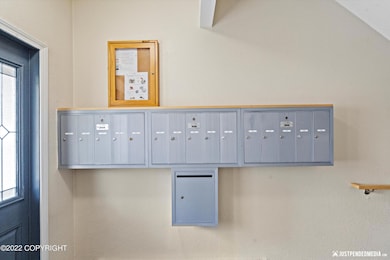 Entry/Mail