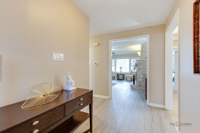 818 Ash St, Flossmoor, IL 60422 - photo 4