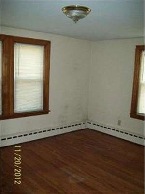 92 Glendale St, Uxbridge, MA 01569 - photo 3