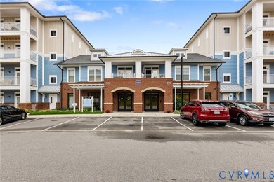 10520 Stony Bluff Dr unit 101, Ashland, VA 23005 - photo 3