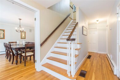 334 Varnum Dr, East Greenwich, RI 02818 - photo 5