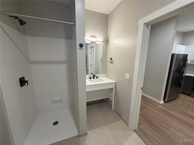 214 Kinne St unit 102, East Syracuse, NY 13057 - photo 5