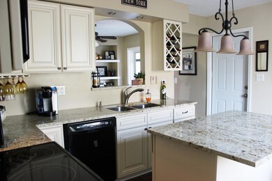 6225 Roxburgh Ct unit 15D, Columbus, OH 43213 - photo 5