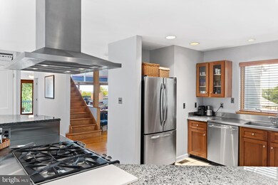 6936 Kim Ln, Friendship, MD 20758 - photo 6