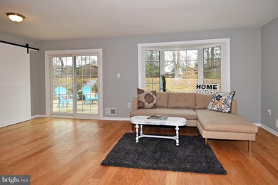 16016 Jerald Rd, Laurel, MD 20707 - photo 5